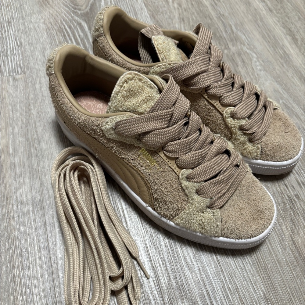 Puma Women's ShearlingSneakers